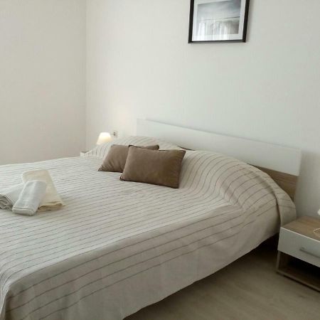 Apartman Knapic Koromačno Екстериор снимка